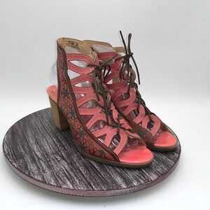 L'Artiste Sandals Women 38 7.5-8 Laure Spring Step Floral Laser Cut Lace Up